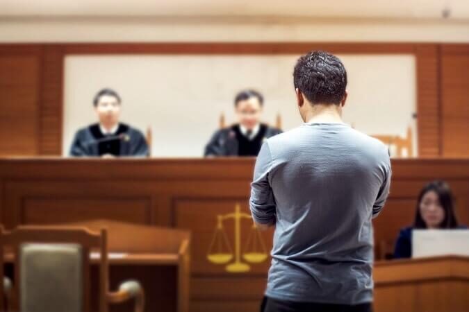 Atenuantes y agravantes en Derecho Penal explicadas por abogado en Zaragoza